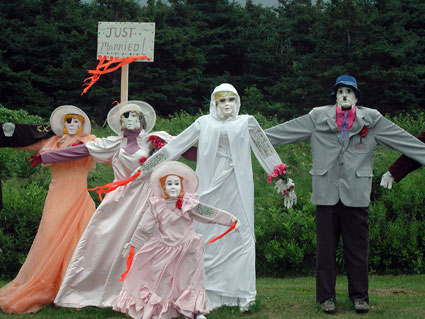 Wedding-scarecrows.jpg