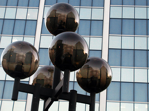 street-light-balls.jpg